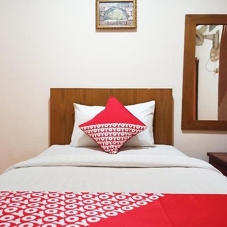 Capital O 142 Hotel Al Furqon Syariah Palembang Luaran gambar