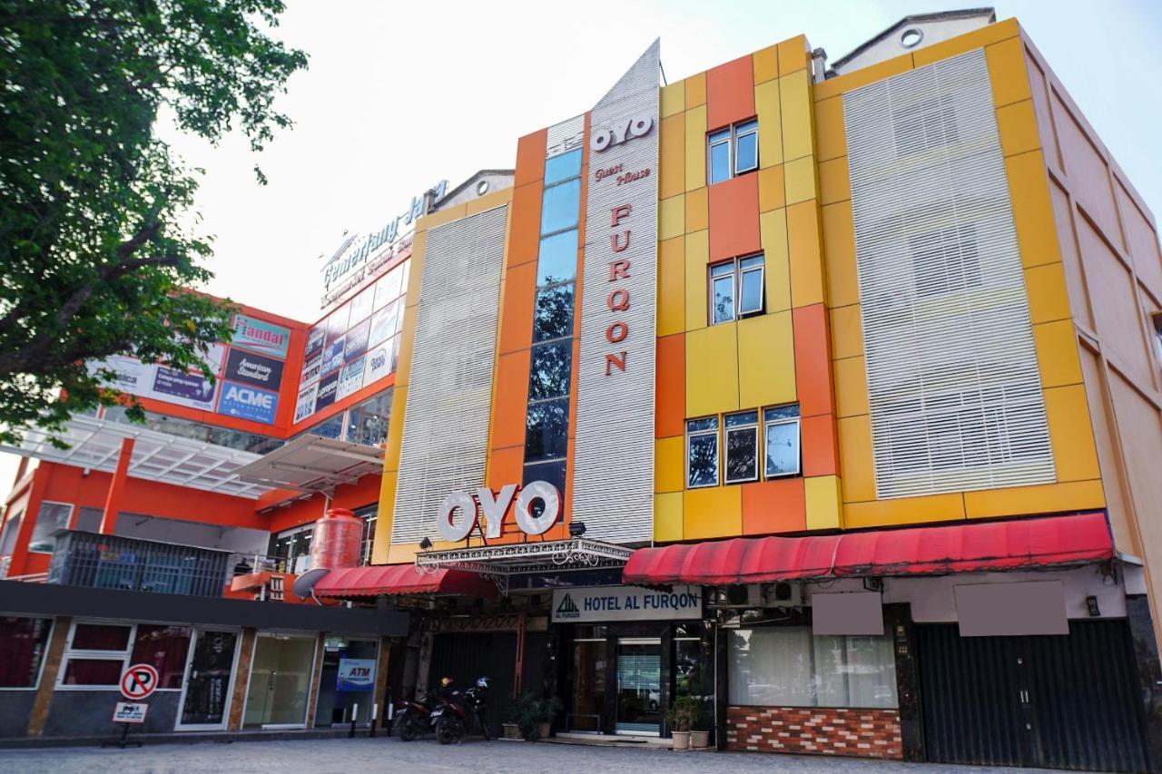 Capital O 142 Hotel Al Furqon Syariah Palembang Luaran gambar