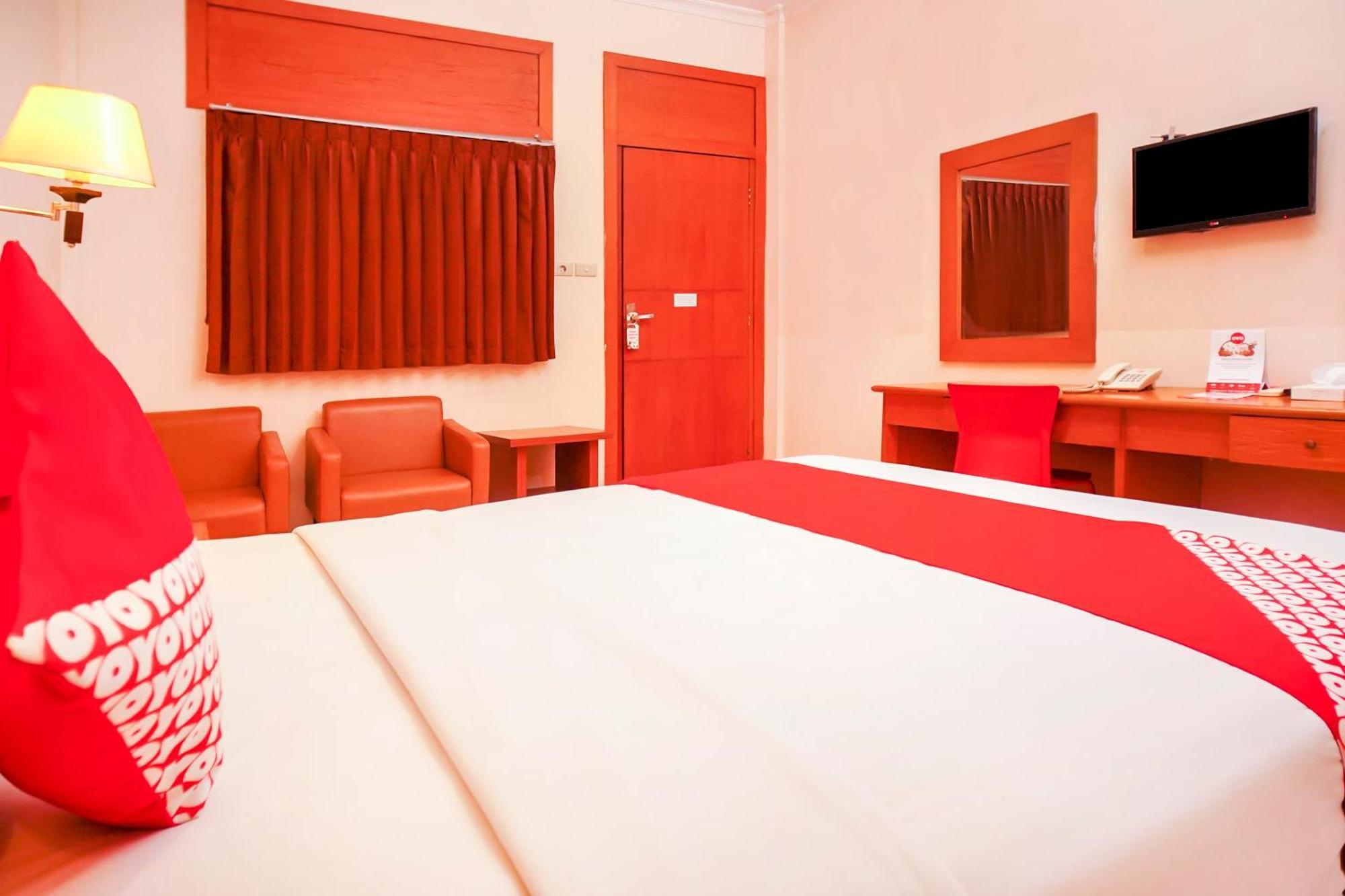 Capital O 142 Hotel Al Furqon Syariah Palembang Luaran gambar