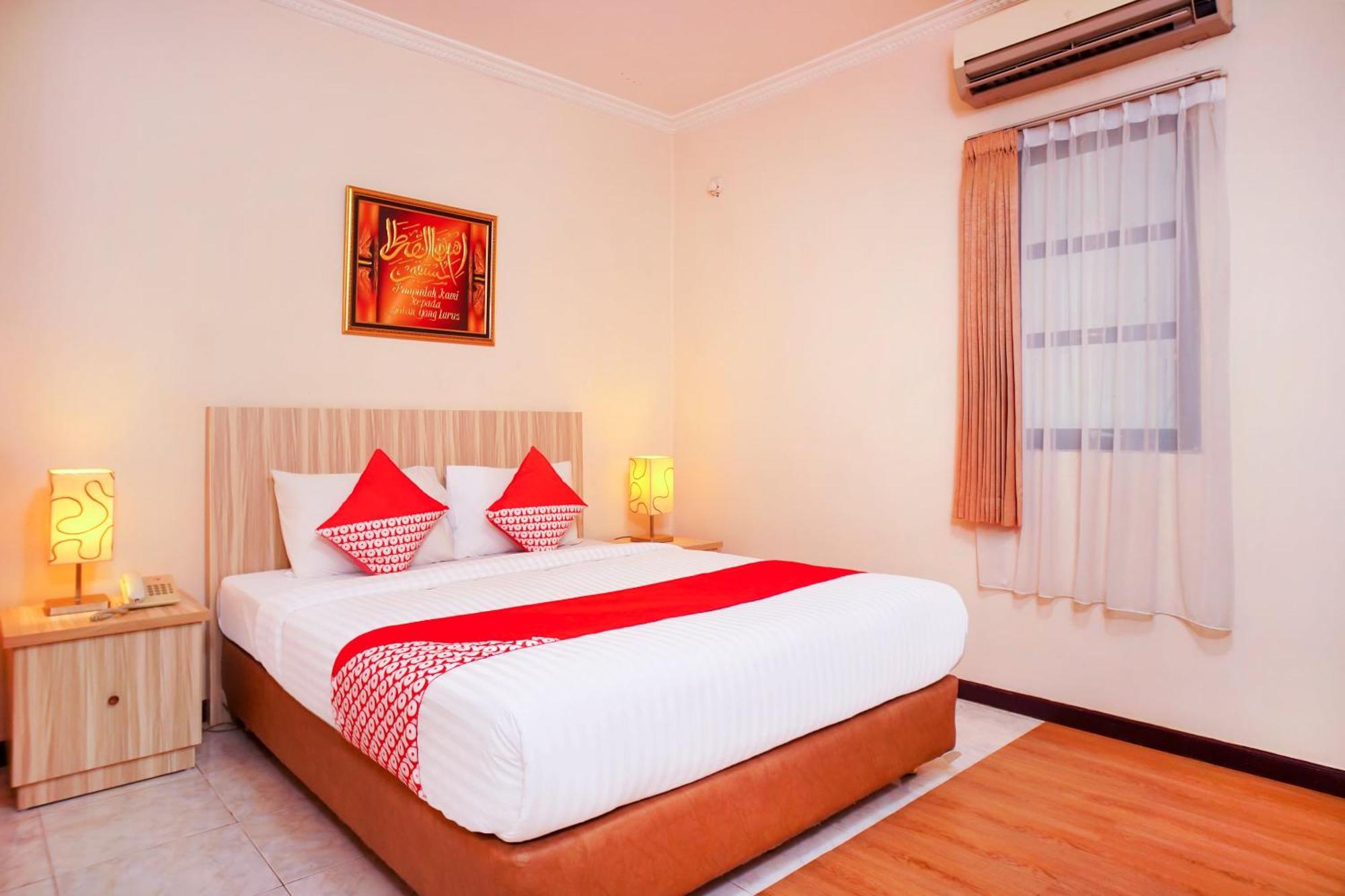 Capital O 142 Hotel Al Furqon Syariah Palembang Luaran gambar