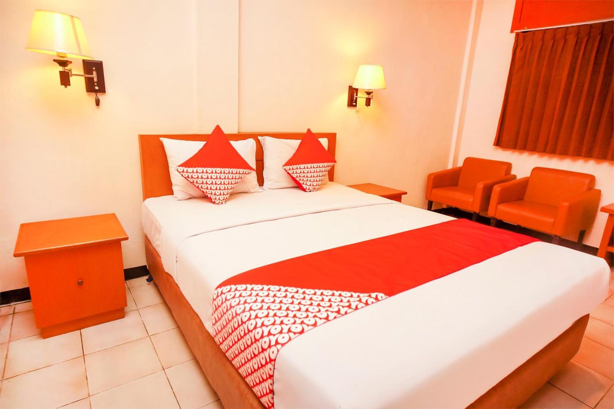Capital O 142 Hotel Al Furqon Syariah Palembang Luaran gambar